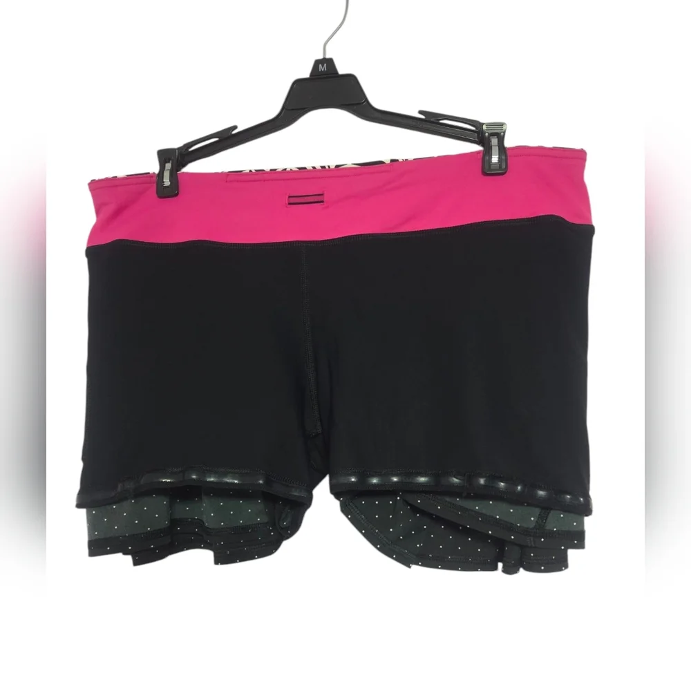 Lululemon Athletica Black and White Skater Mini Skirt - Picture 4 of 10